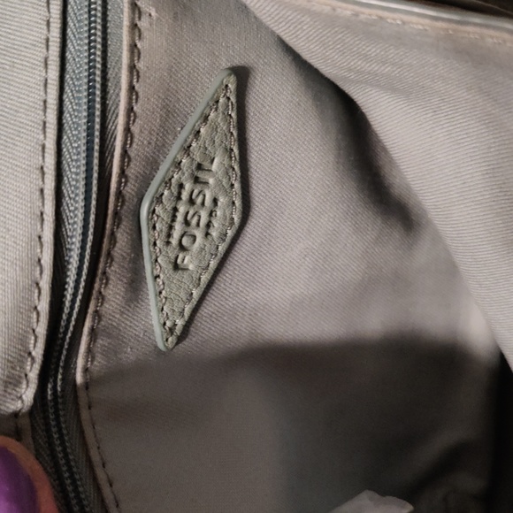 Fossil Sea Glass Preston Leather Small Flap Crossbody - Picture 11 of 15